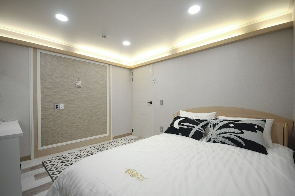 Фото Family Hotel BnB Nampo