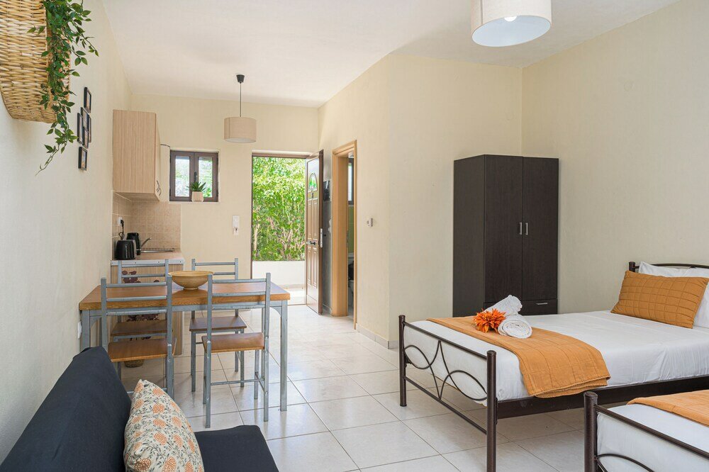 Фото Barbara Ann Apartments