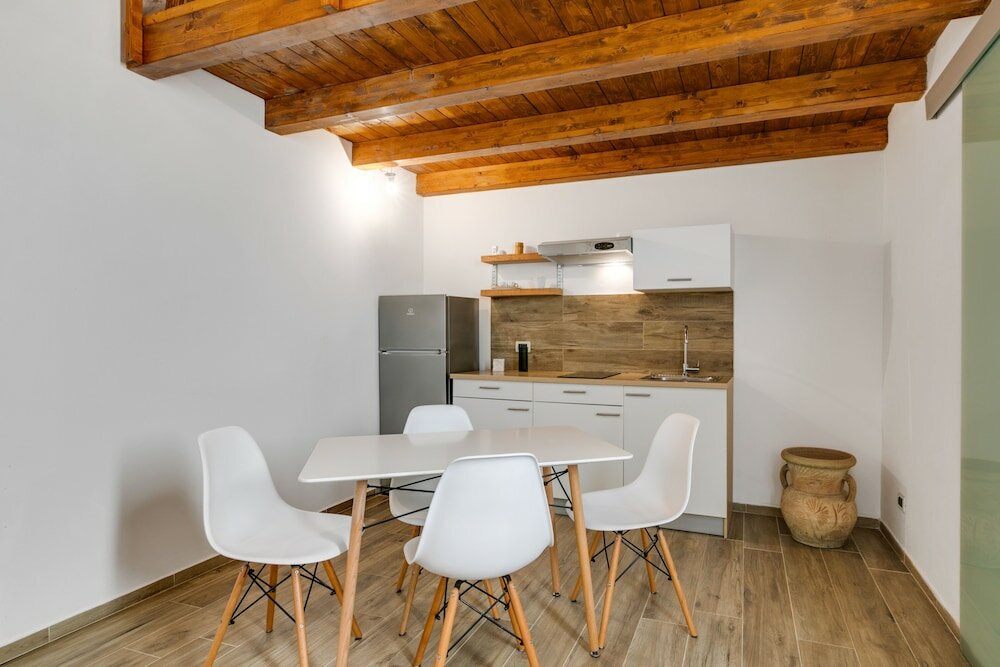 Фото Castello Della Zisa Modern Apartment With Balcony - Adults Only