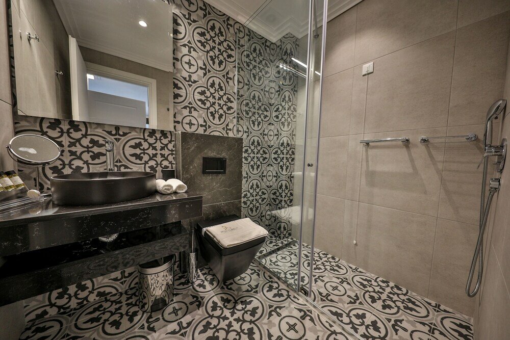 Фото Beach Walk Luxury Suites