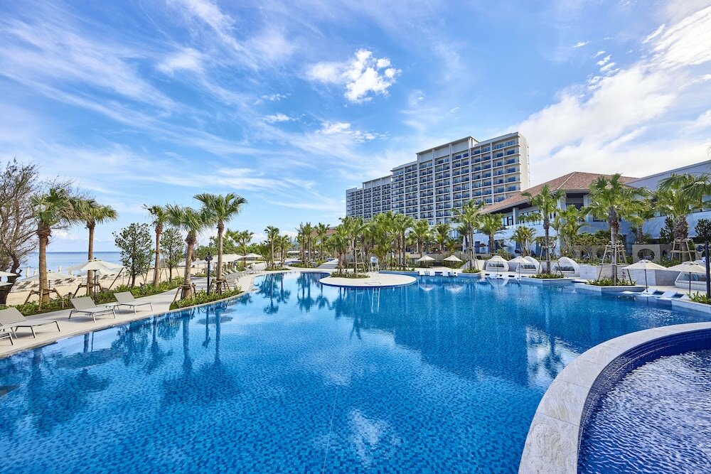 Фото Ryukyu Hotel & Resort Nashiro Beach