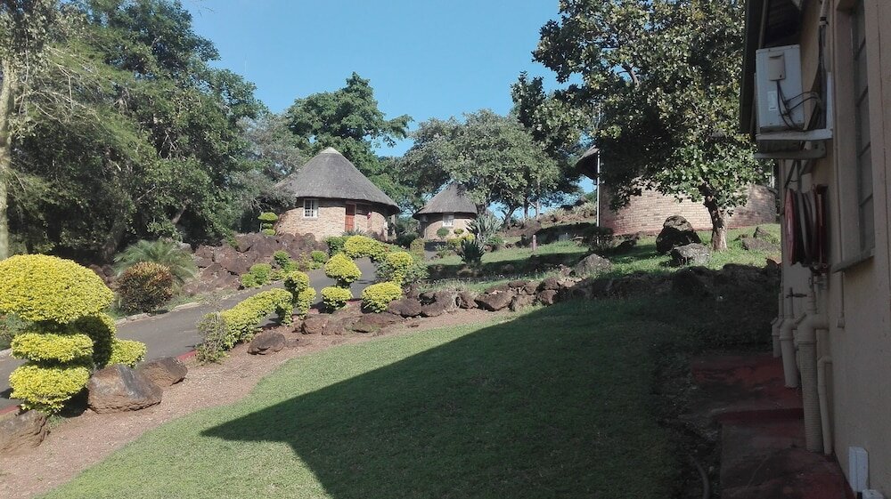 Фото Mambedi Country Lodge