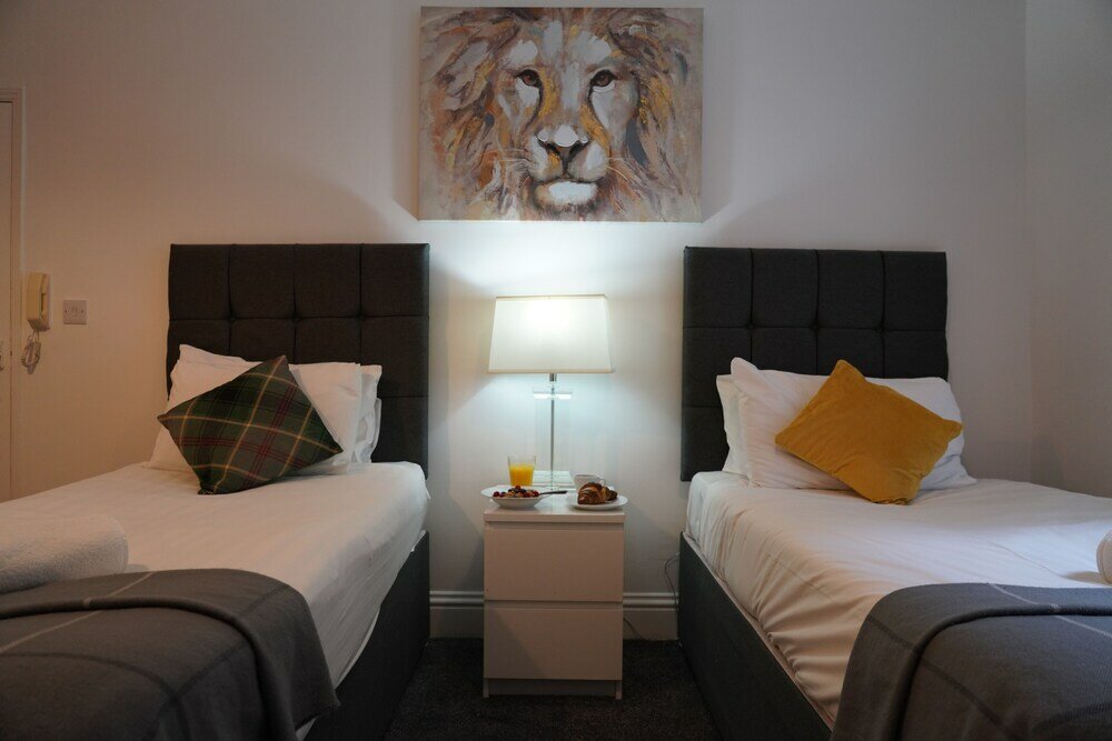 Фото Camden Reach 3 Bedroom Apartment