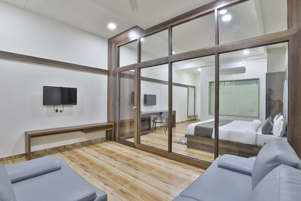 Фото Hotel Sr Regency