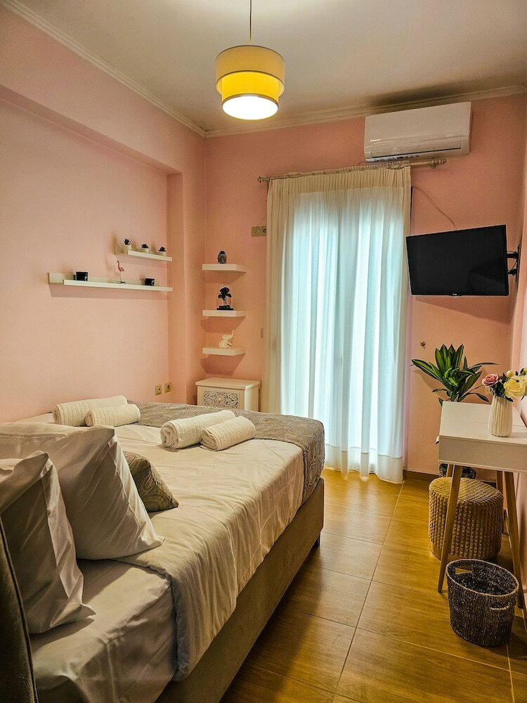 Фото Villa Aitheras - Mountain View & Garden