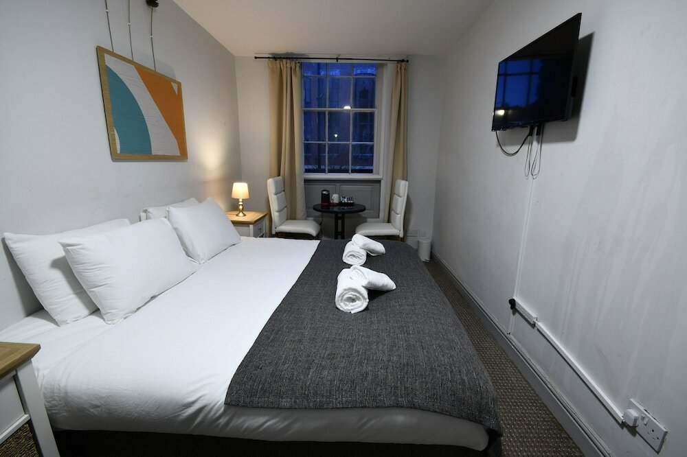 Фото Royal Hotel Kettering