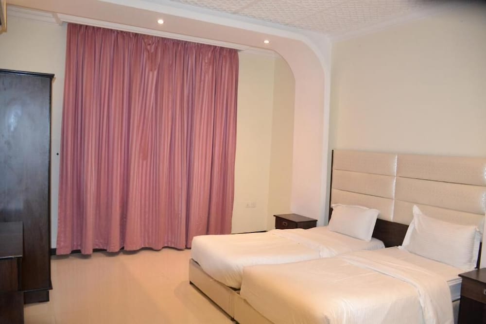 Фото Methaq Hotel Suites