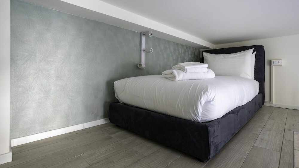 Фото Italianway - The B Village Business