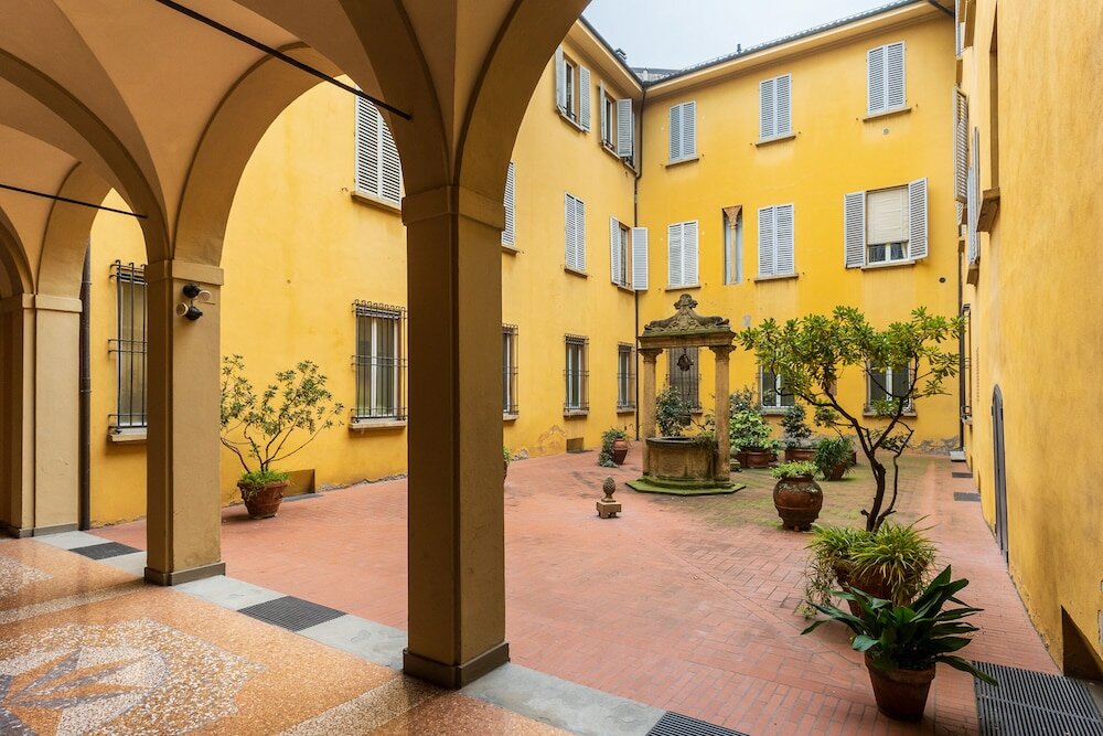 Фото Strada Maggiore Apts by Wonderful Italy