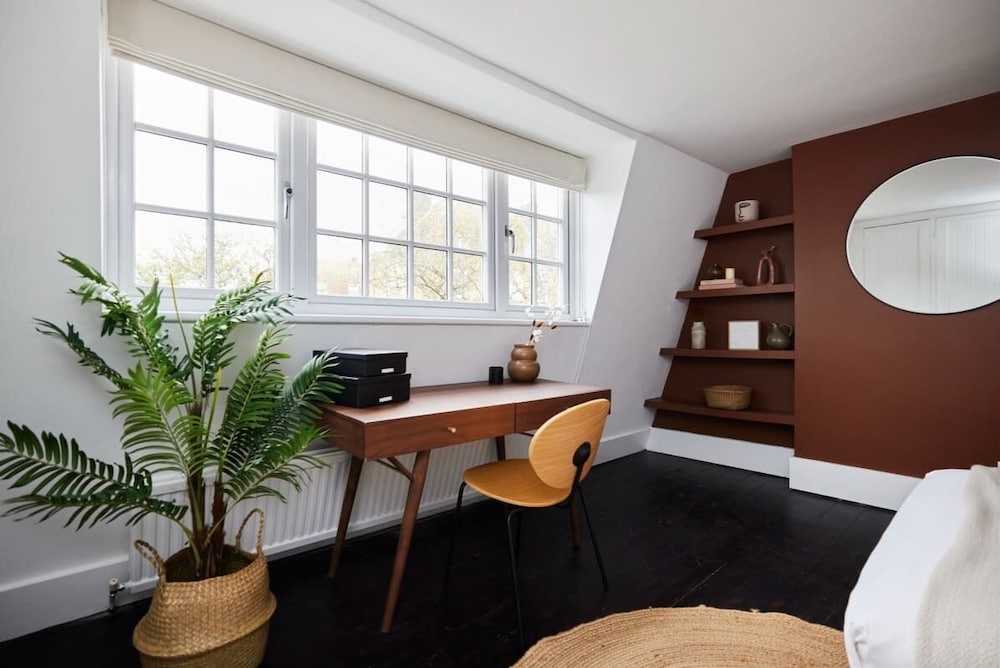 Фото The Southwark Townhouse - Adorable 3bdr House With Garden