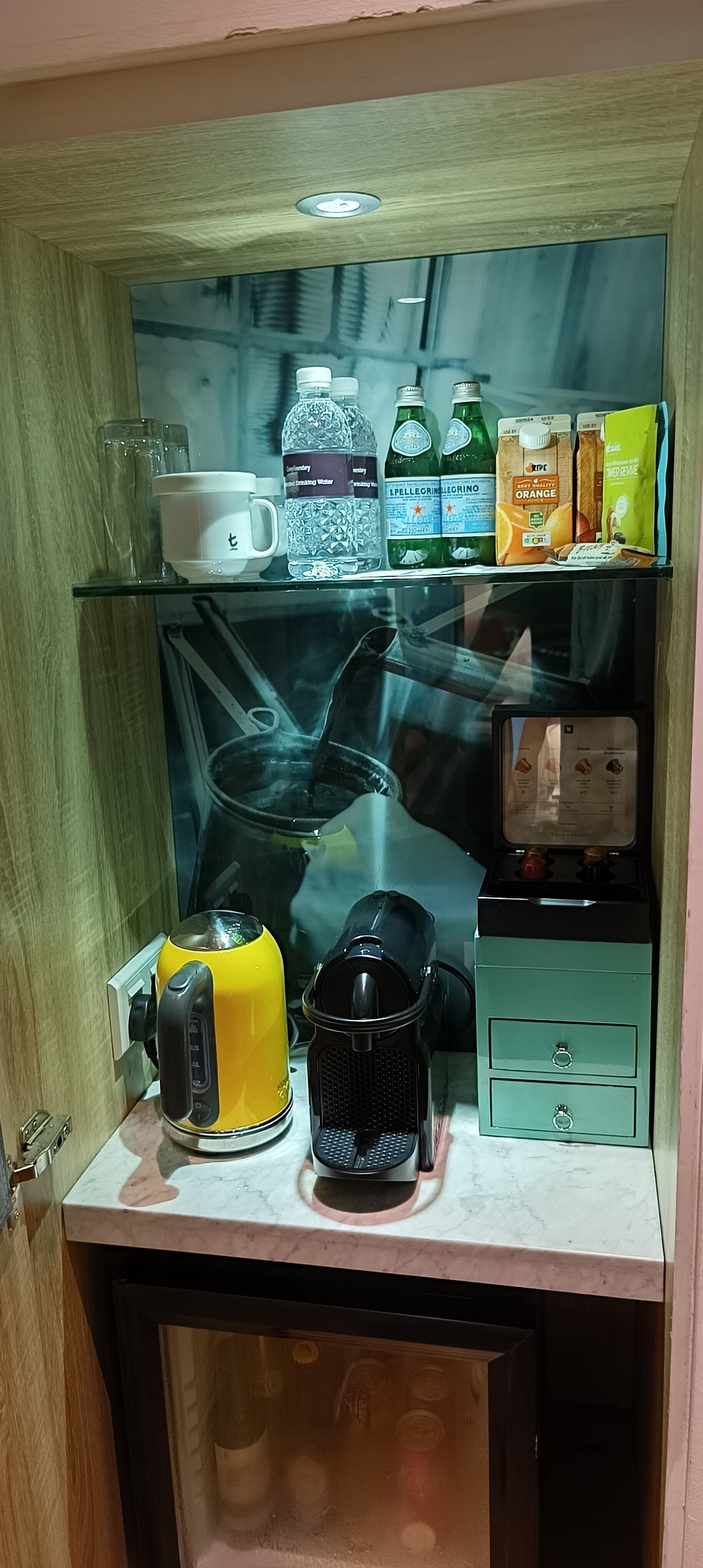 Фото QT Singapore