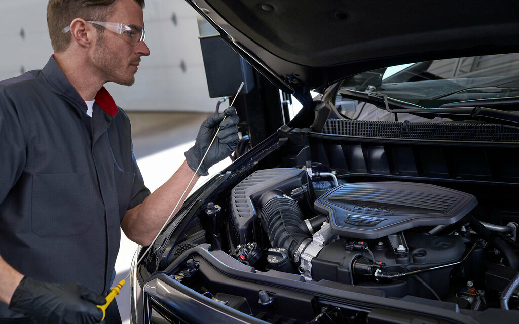 Car service, auto repair Cadillac service, Voronezh, photo