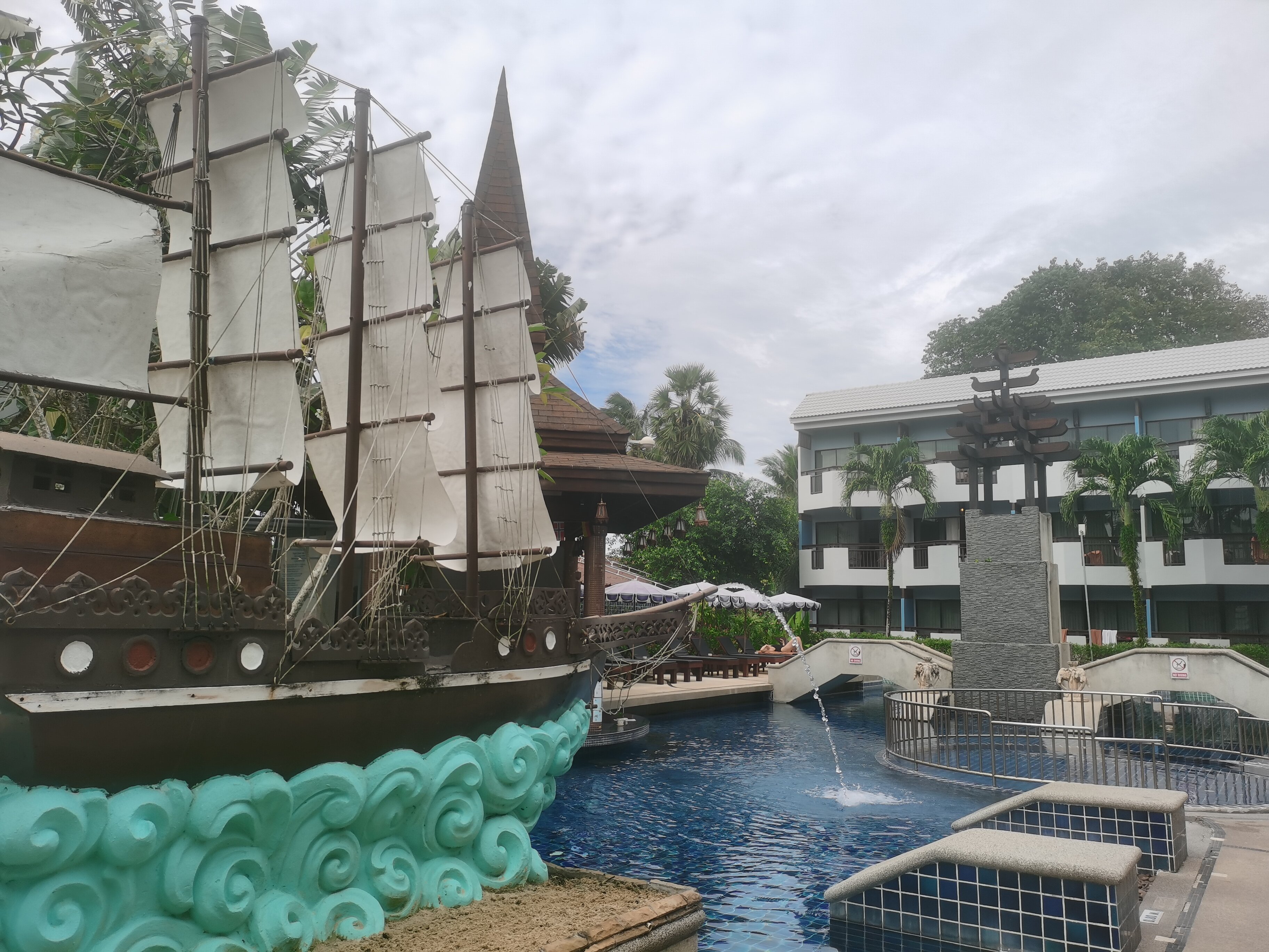 Фото Phuket Island View Resort