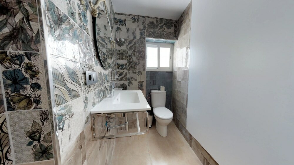 Фото Hostal Boutique La Española by Bossh Hotels