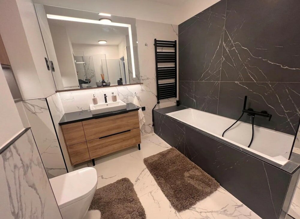 Фото Glamorous Apartment in Budapest Hungary