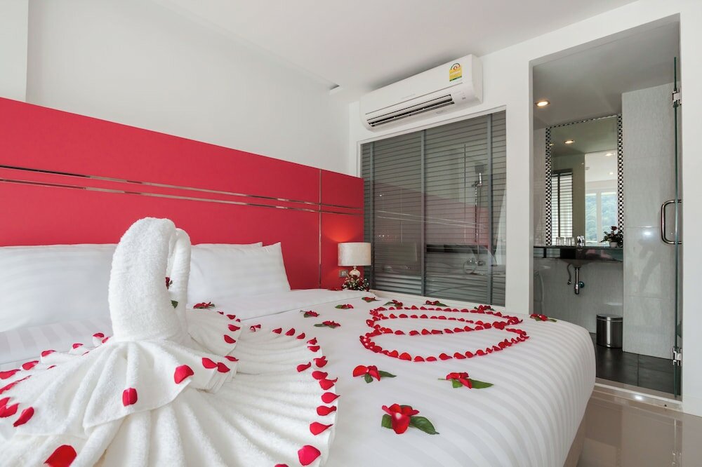 Фото Patong Diamond Hotel