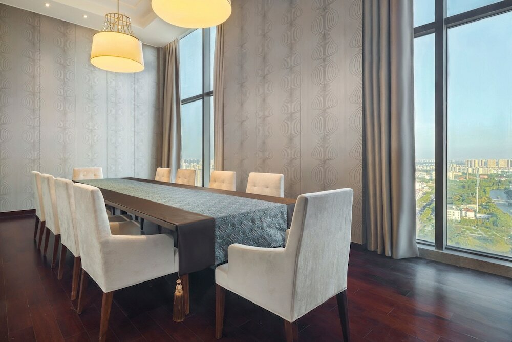 Фото Sheraton Shanghai Jiading Hotel