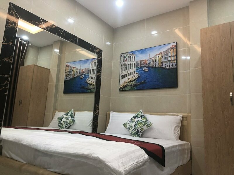 Гостиница Deluxe Private 1 bed, 1 Bath 2 Guests в Хошимине