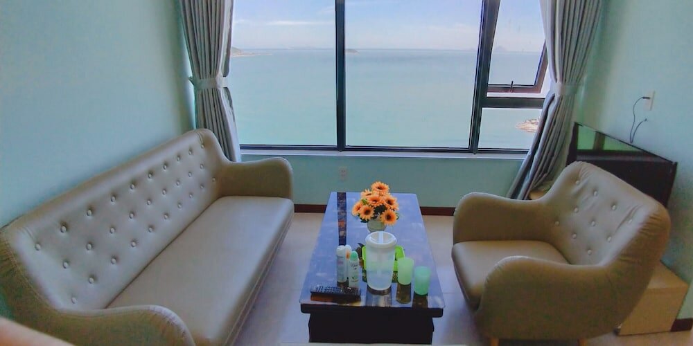 Фото Hqh Sea View Apartment