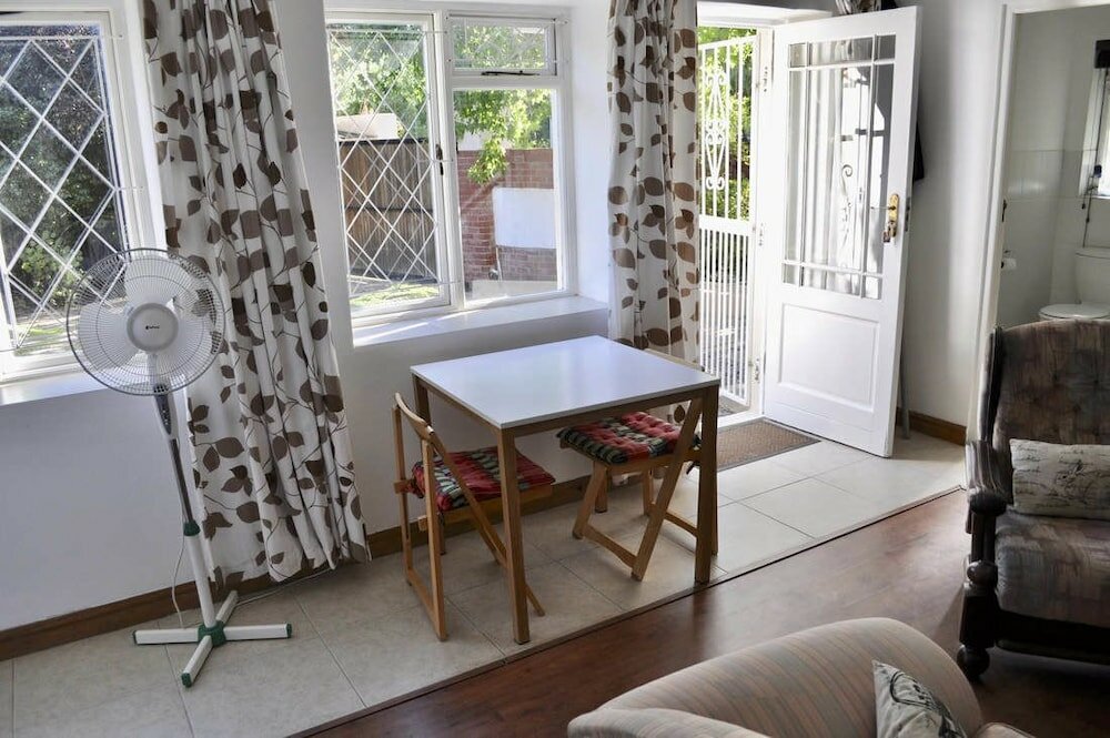 Фото Paris Road Studio