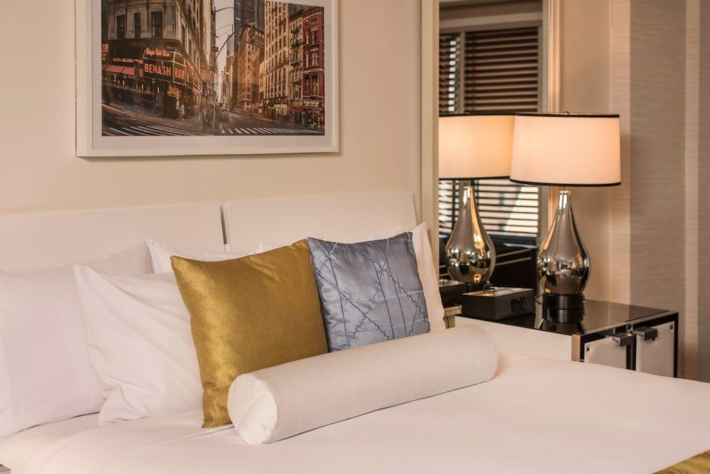 Фото 70 Park Avenue Hotel