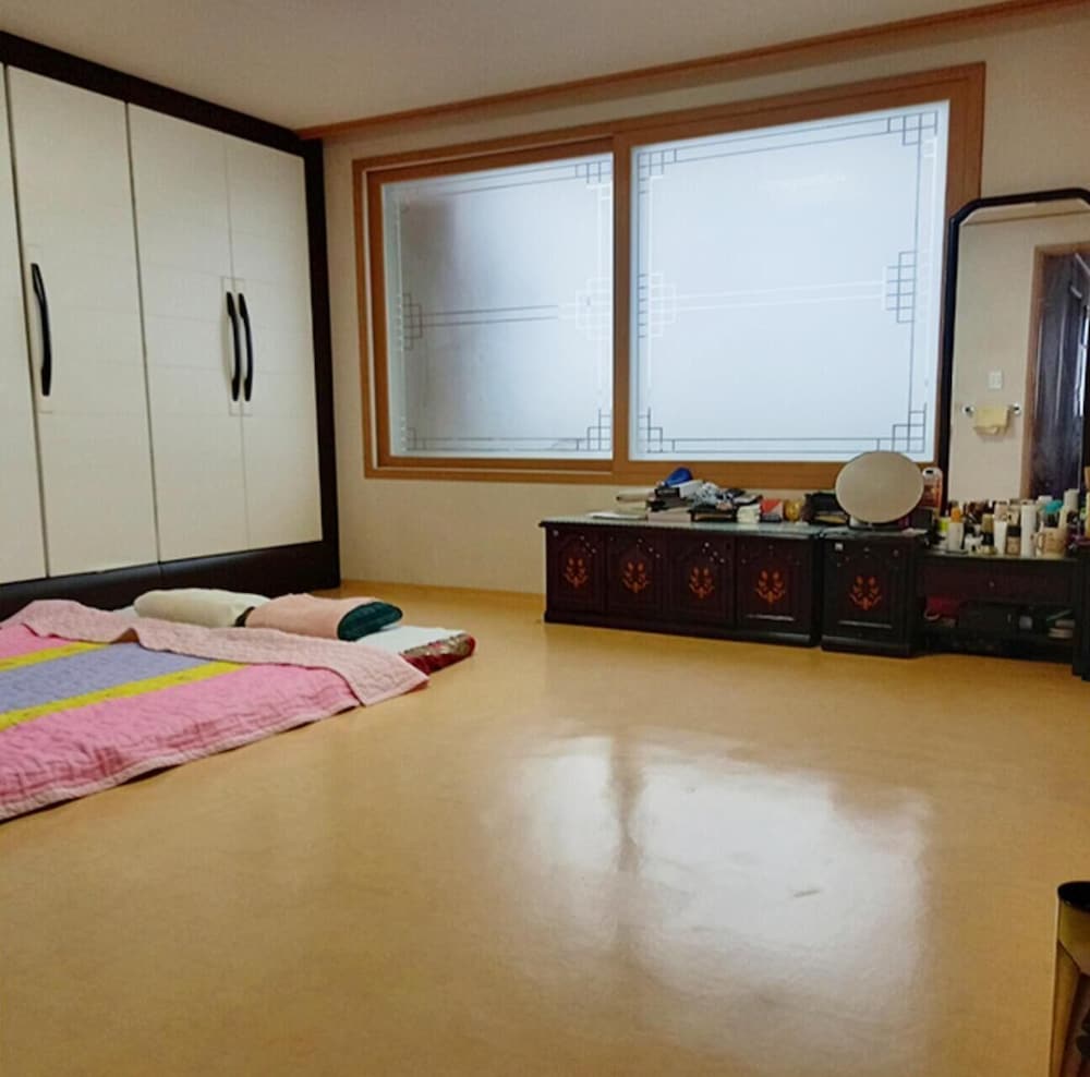 Фото Dongdaemun Ko-stay House