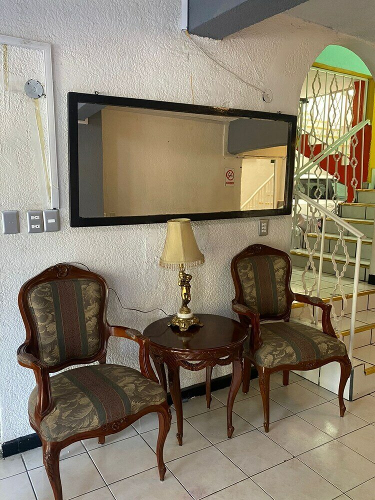 Фото Hotel Posada Jardin