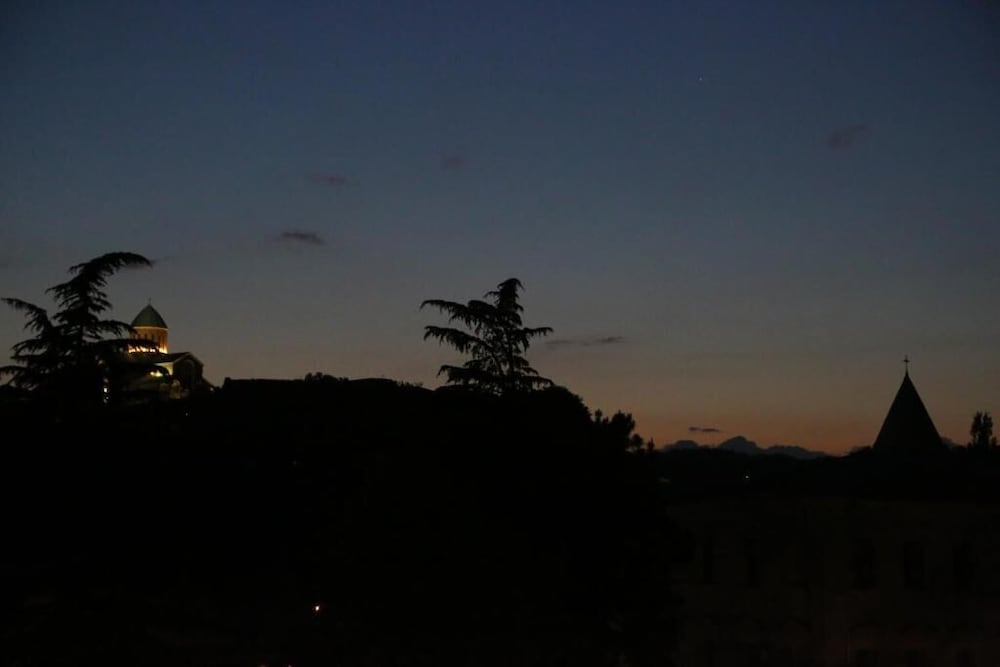 Фото Hotel Balcony Kutaisi