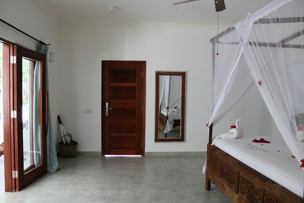 Фото Kivuli Beach Resort Paje