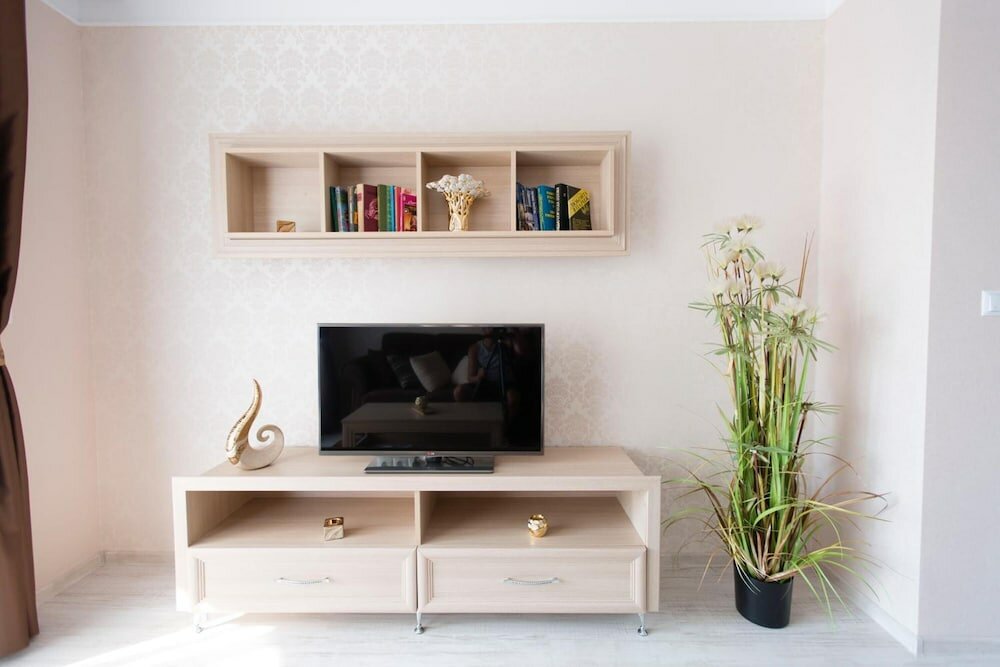 Фото Harmony Suites Saint Vlas