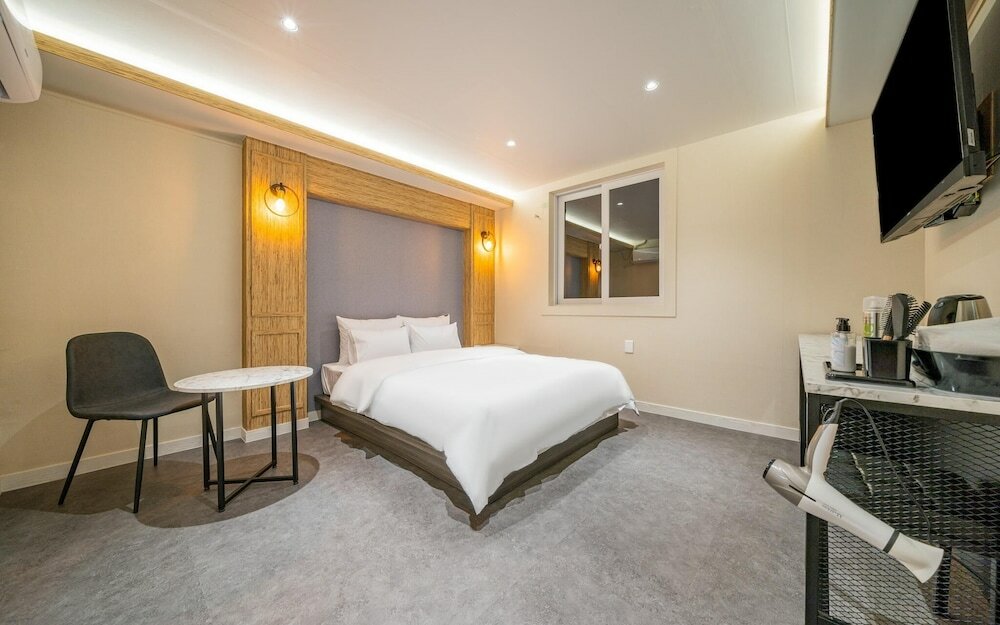 Фото Busan Mora Hotel 979