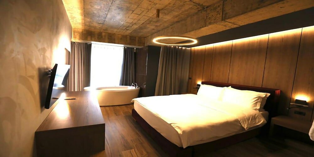 Фото Toka Hotel Restaurant