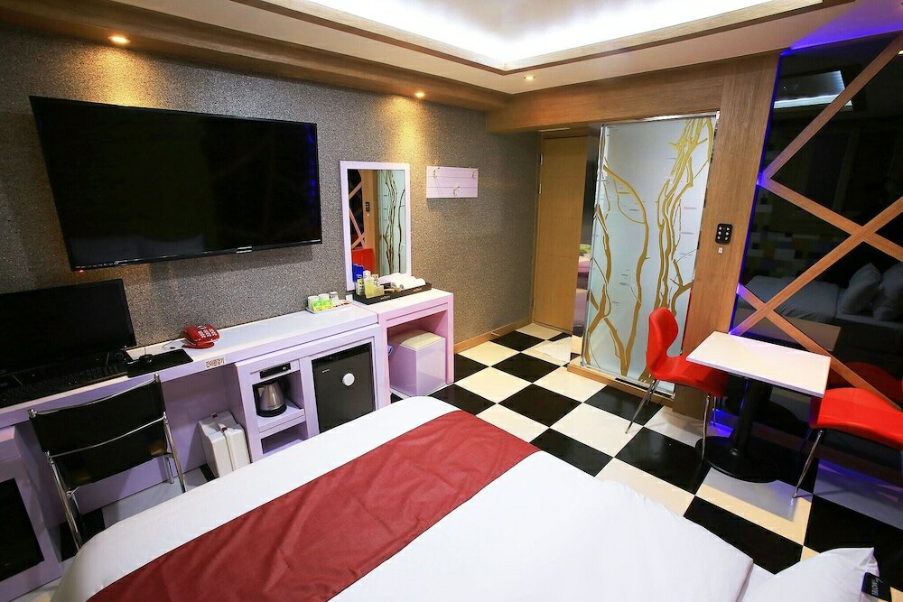 Фото Bucheon Some