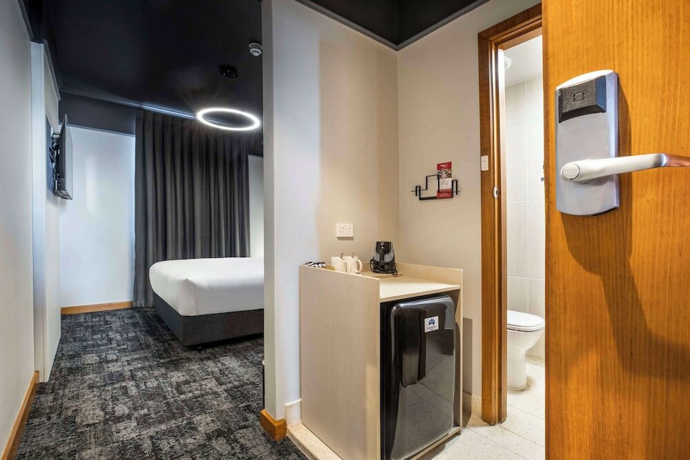 Фото Nightcap at Empire Hotel