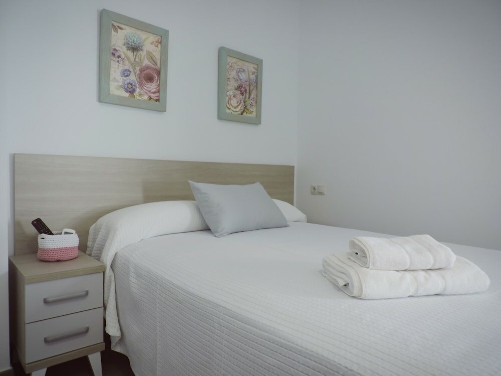 Фото Hostal Delia