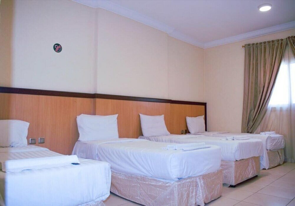 Фото SkyWay hotel rooms