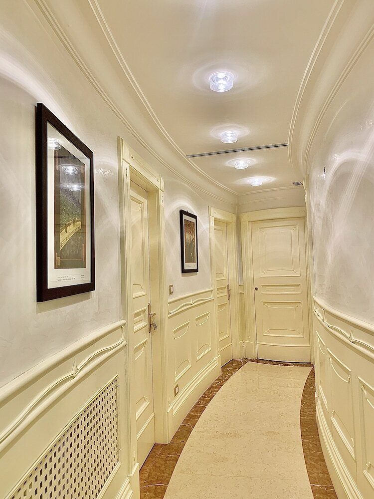 Фото Simon's Guest House