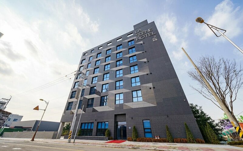 Гостиница Pyeongtaek La Seine Tourist Hotel