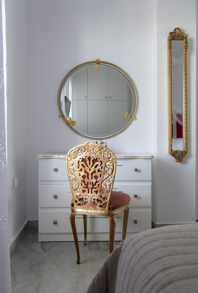 Фото Ricos Two bedroom House - Naoussa Paros