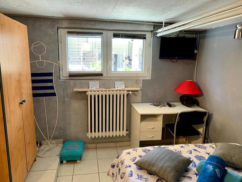 Фото Aux Deux Lots