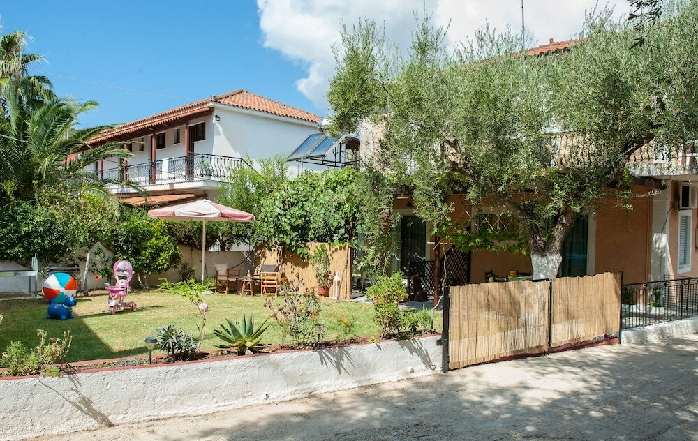 Фото Nikos Studios