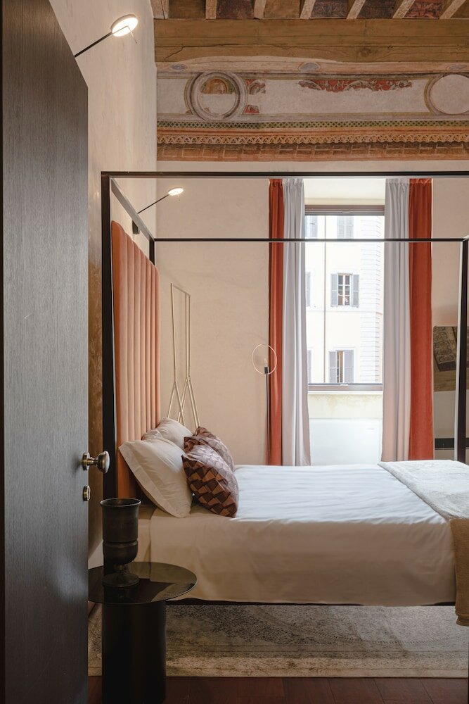 Фото Torre Capranica