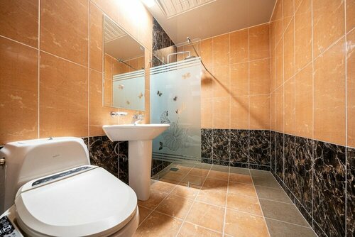 Гостиница F-one Hotel в Мокпхо