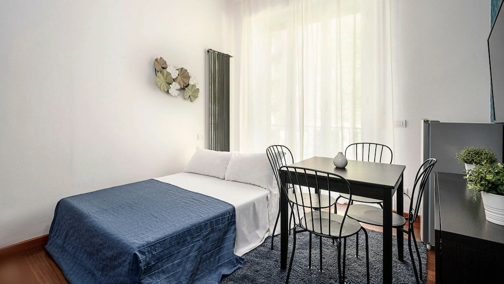 Фото Violet Dream - Duomo CityLife