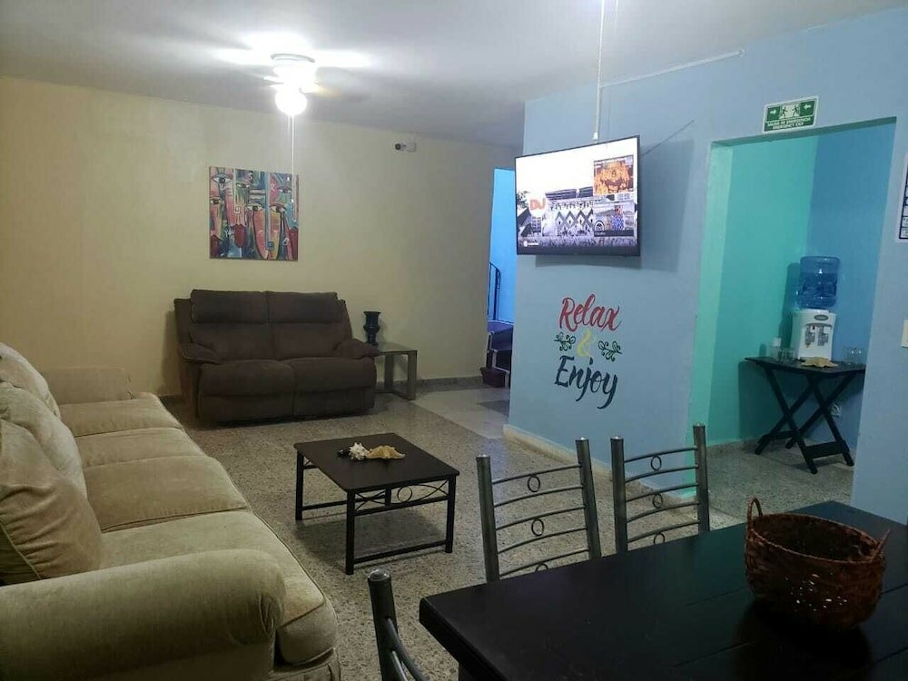 Фото Royal Honey Hostel