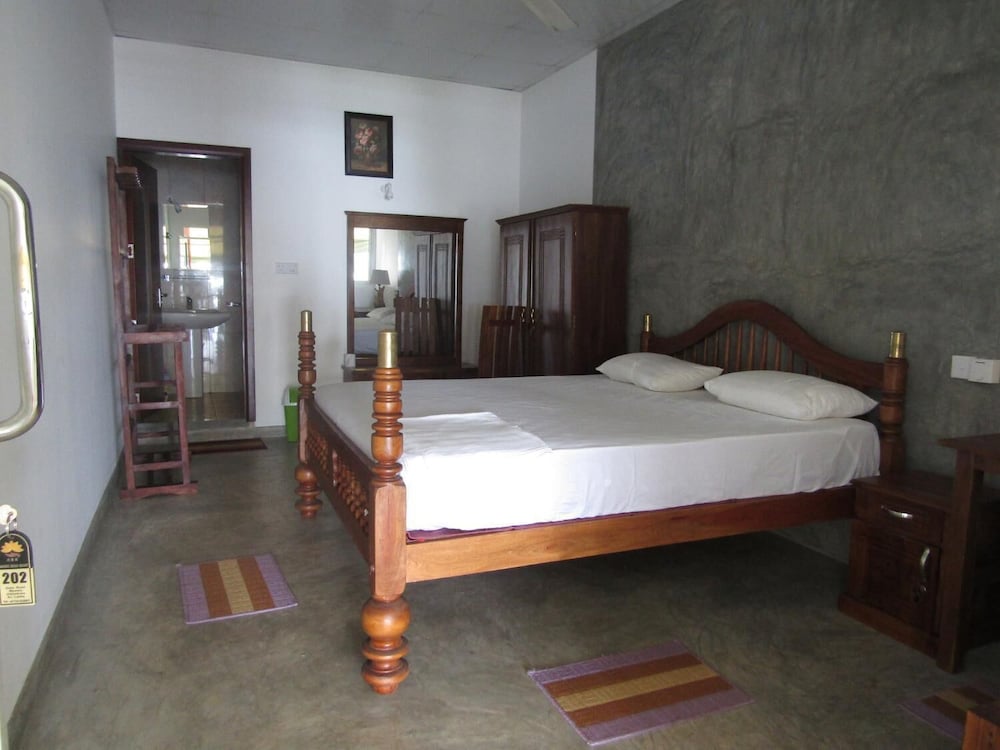 Фото Amadeo Beach Resort