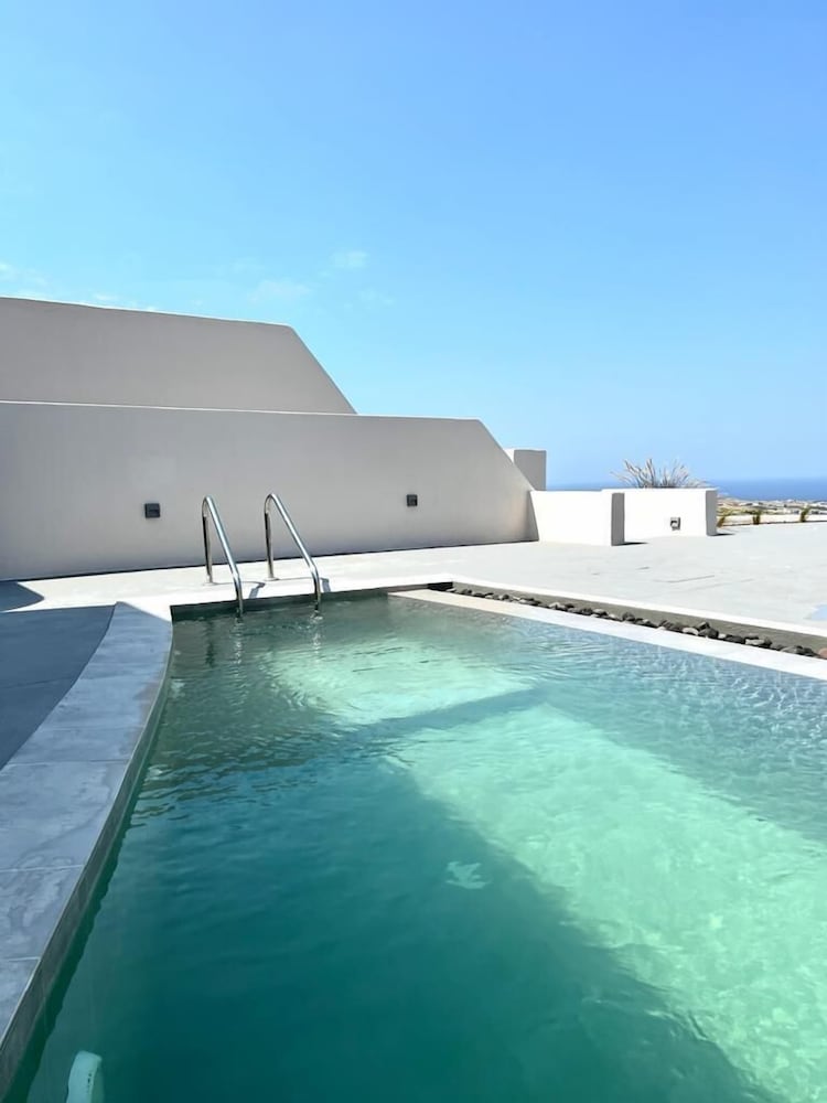 Фото Lavadoze Luxury Suites - Adults only