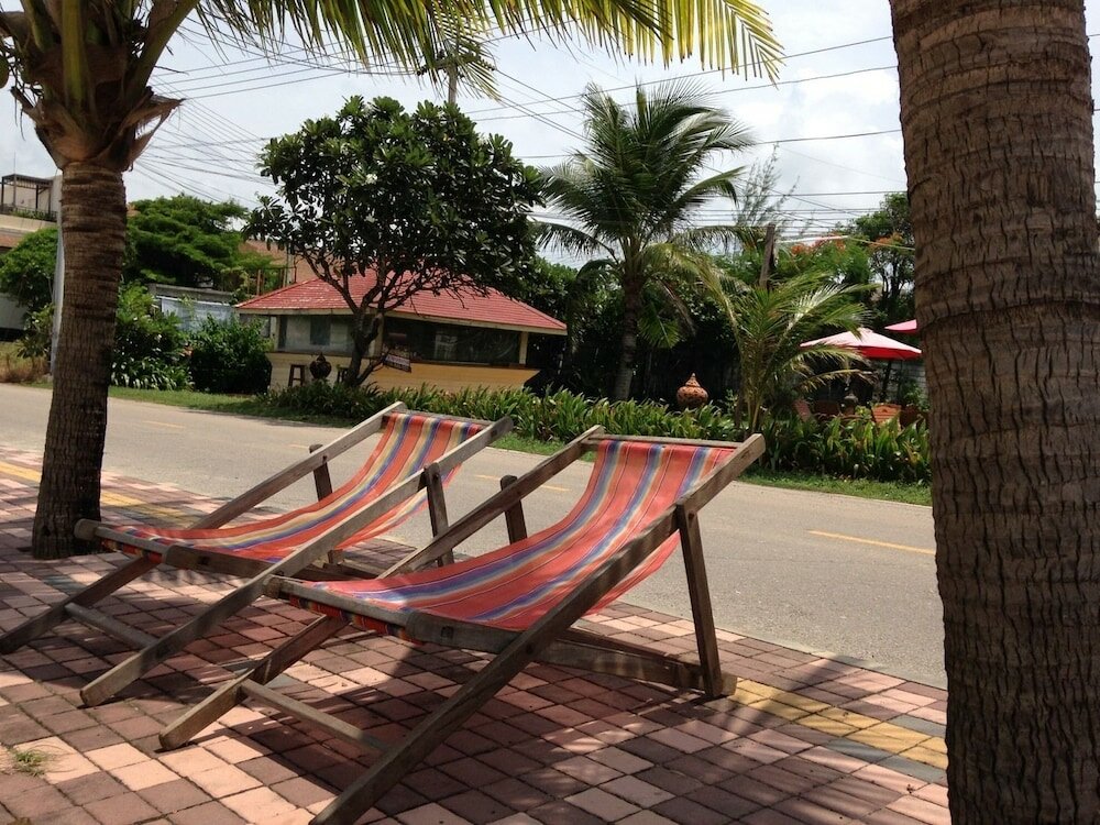 Фото Ruen Thai Rim Haad Resort