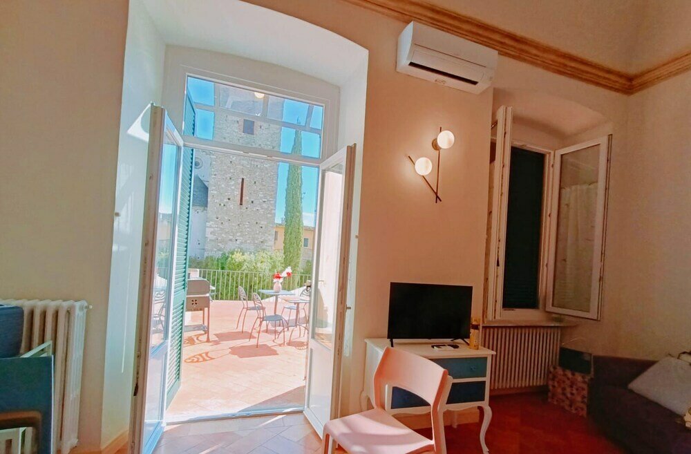 Фото Fabroniana apartments