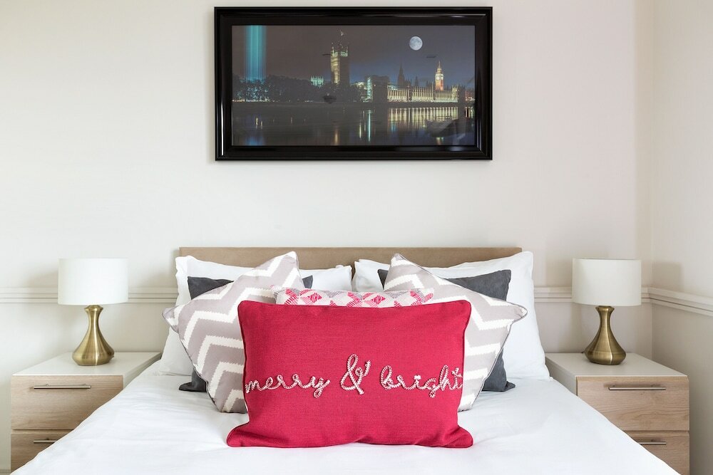 Фото Luxurious Hammersmith Apartment